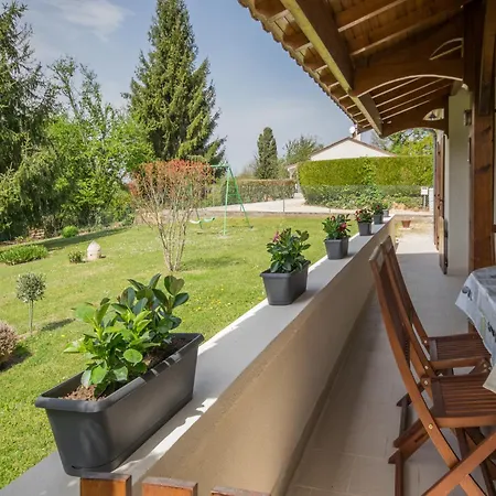 Charming Retreat In Dordogne *